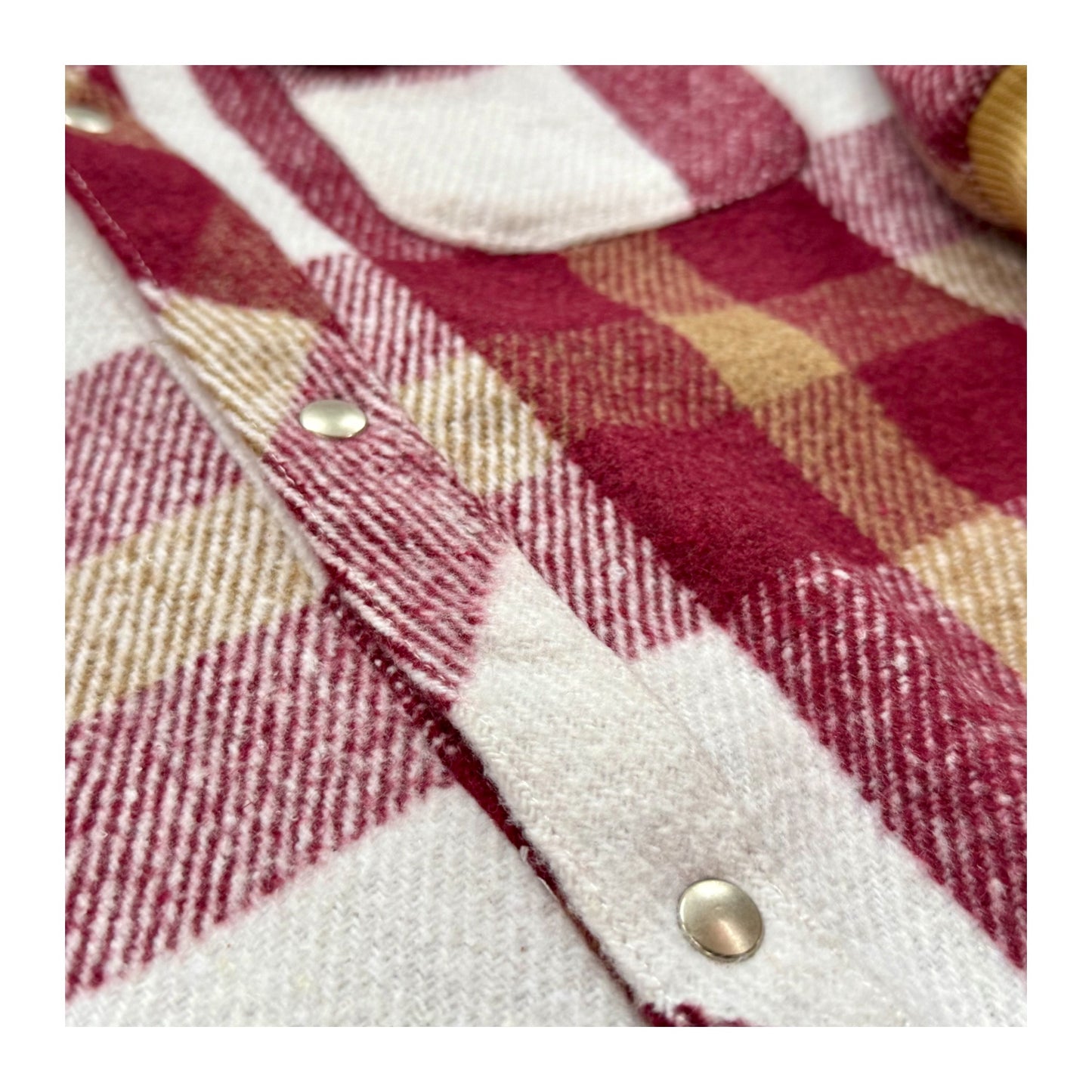 Checked wool-blend children’s shacket with ribbed cuffs, rounded collar and popper fastening. - Detail 