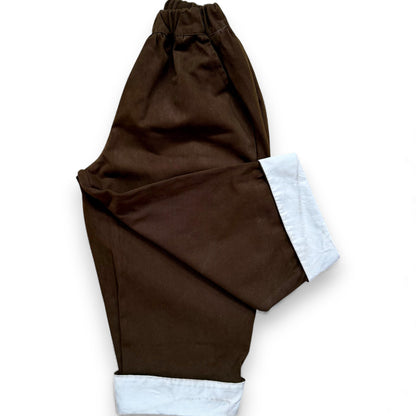 Voluminous cotton balloon trousers with contrast turn-up hem and elasticated waistband - Side View